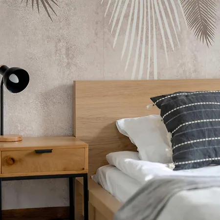 Apartament Rodzinny Z Parkingiem W Poznaniu By Renters *