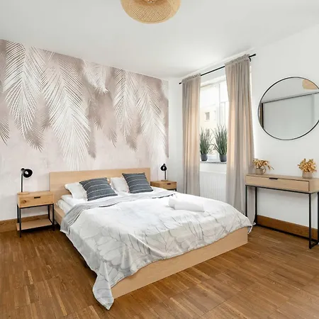 Apartament Rodzinny Z Parkingiem W Poznaniu By Renters