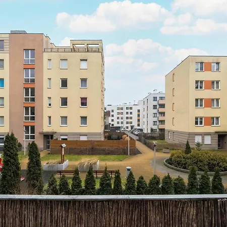 Rodzinny Z Parkingiem W Poznaniu By Renters Apartment