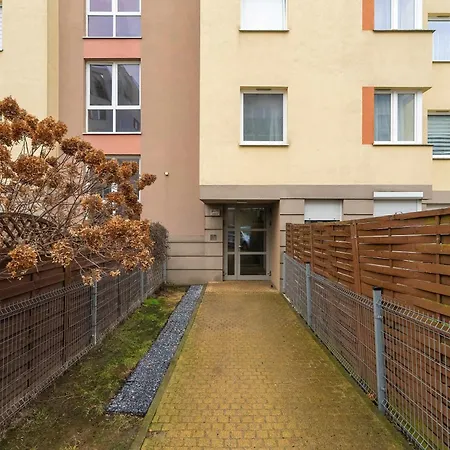 Rodzinny Z Parkingiem W Poznaniu By Renters Poznan